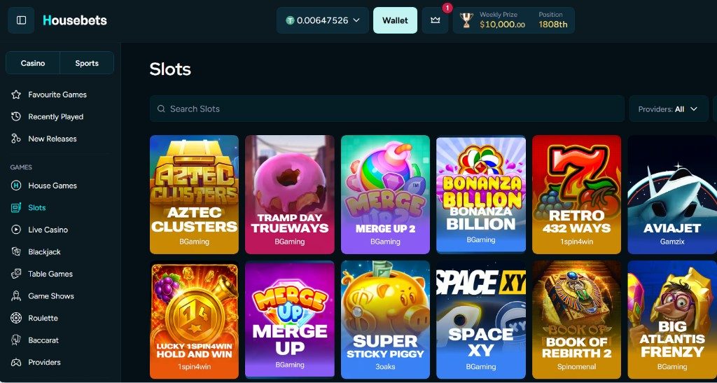 HouseBets-kasinon slots-aula haulla, provider-suodattimella ja peliruudukolla